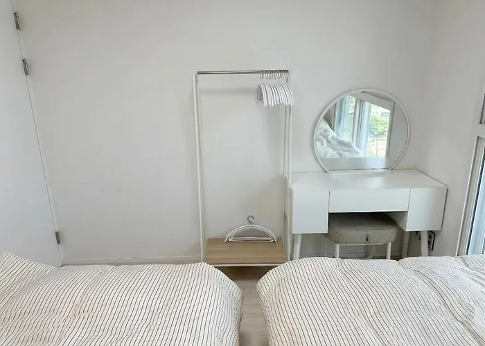 15 Mins To Hongdae, Newly Built Two-room Building Appartement Seoel