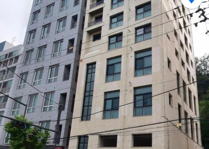 15 Mins To Hongdae, Newly Built Two-room Building *